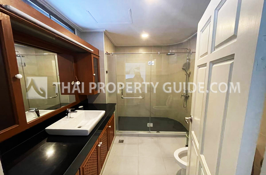 Apartment in Sukhumvit 